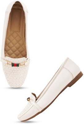 Mast & Harbour Bellies For Women(White , 8)