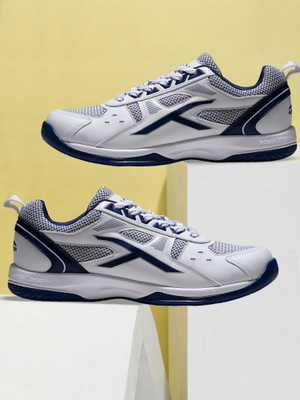Hundred Raze Badminton Shoes For Men(Multicolor , 12)