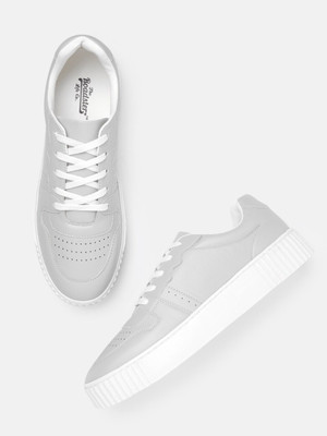 Roadster Sneakers For Women(Grey , 7)