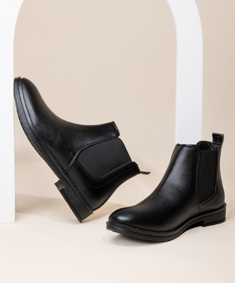 SNEAKLAB Chalsea Solid_Black Outdoor,Trendy,Lightweight,Chalsea boots Boots For Men(Black , 7)