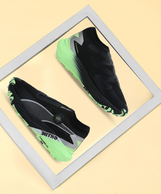 PUMA Voyage NITRO 3 Disc Running Shoes For Men(Black , 6)