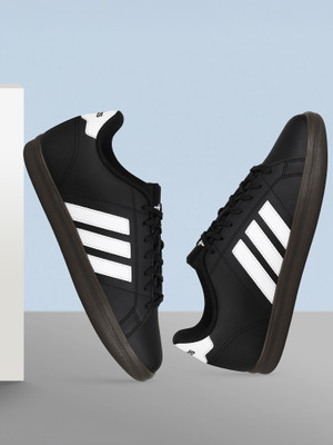 ADIDAS Streeet Icon Lite M Sneakers For Men(Black , 10)