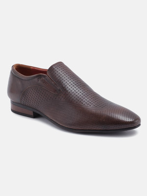 GABICCI Gabicci Slip On Oscar 2.0 Leather Formal Shoes Loafers For Men(Brown , 8)