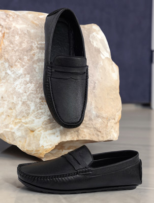 VEPERS Synthetic Leather Casual Loafers Driving Loafers For Men(Black , 8)