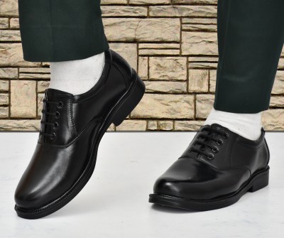 PILLAA PILLAA OXFORD SHOES FOR MEN WITH LACE UP Oxford For Men(Black)