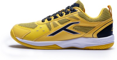 Hundred Badminton Shoes For Men(Yellow, Grey , 4)