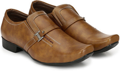Rocklin Men Slip On For Men(Tan , 10)