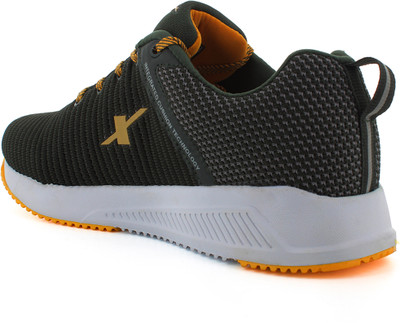 Sparx SM 472 Running Shoes For Men(Green , 6)