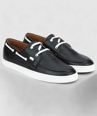 Bata Kenneth Boat Shoes For Men(Black , 10)