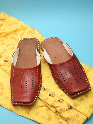 rajeraj Men's Ethnic Jutti for Festive & Traditional Wear Jutis For Men(Brown , 8)