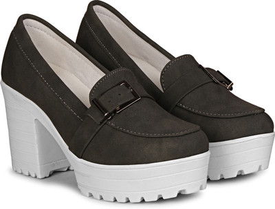 COMMANDER Latest Trendy Casual Loafers Casuals For Women(Black , 5)