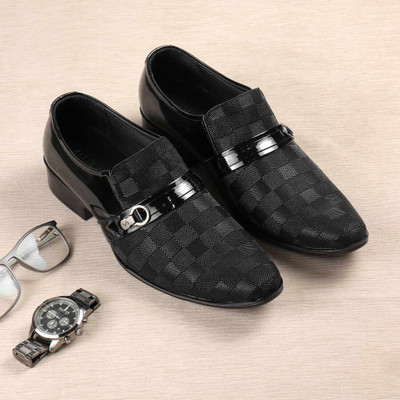 METRO For Men(Black , 8)