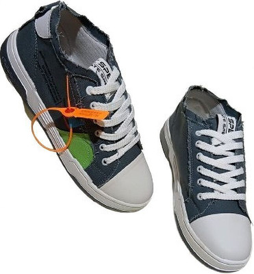 Gouri Canvas Shoes For Men(Dark Blue , 7)