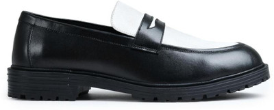 dumanera Luxoro Loafers For Men(Multicolor , 8)