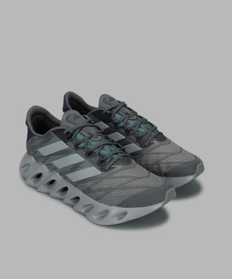 ADIDAS ADIDAS SWITCH FWD 2 M Running Shoes For Men(Grey , 8)