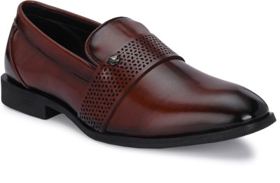 INVICTUS Invictus Men Brown Faux Leather Formal Slip On Loafers Slip On For Men(Brown , 6)