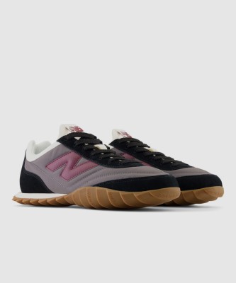 New Balance 30 Sneakers For Men(Multicolor)
