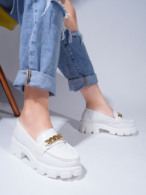 jm looks Loafers For Women(White , 4)