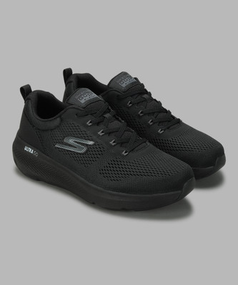 Skechers GO RUN ELEVATE Running Shoes For Men(Black , 9)