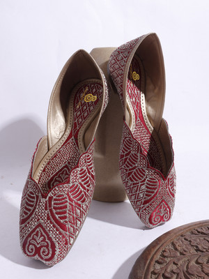 SNEAKERSVILLA Bellies For Women(Red , 3)