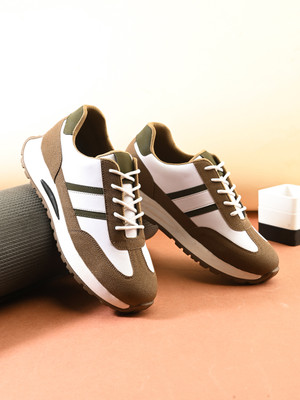 Roadster Men white brown chunky colourblocked lace up casual comfortable everyday round Sneakers For Men(Brown , 8)
