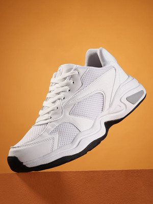 WROGN Sneakers For Men(White , 9)