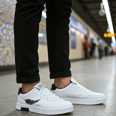 jootiyapa Premium Trending Best Selling Comfortable & affordable Gen Z shoes For Men Sneakers For Men(White , 10)