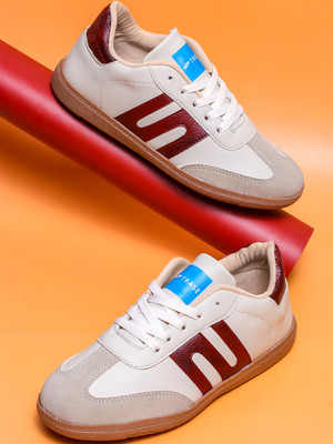 TRASE Comfy Sports Sneakers For Women(Maroon , 5)