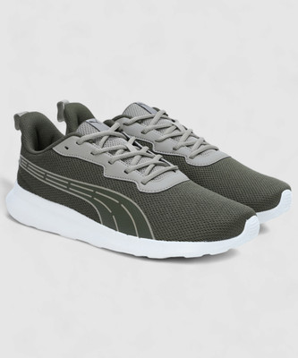 PUMA Runwyn Sneakers For Men(Green , 8)