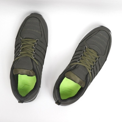 Jut Fire Comfortable Solid - Texture Sneakers Sneakers For Men(Olive , 7)