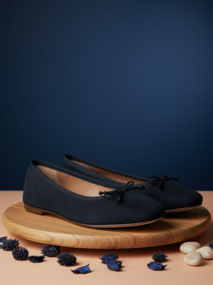 Ezok 1015 Lightweight Comfort Genuine Leather Soft Summer Trendy Premium Stylish Bellies For Women(Blue , 5)