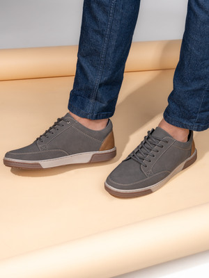 Roadster Roadster Men Grey Lightweight Sneakers Casual Shoes Sneakers For Men(Grey , 10)