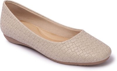 CARLTON LONDON Carlton London Elegant Textured Ballerinas Bellies For Women(Beige , 6)