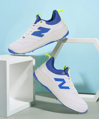 New Balance 4030 Cricket Shoes For Men(Multicolor , 7)