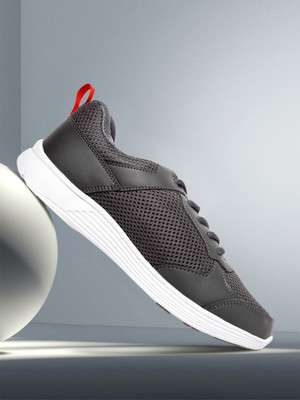 HRX by Hrithik Roshan Running Shoes For Women(Grey , 4)
