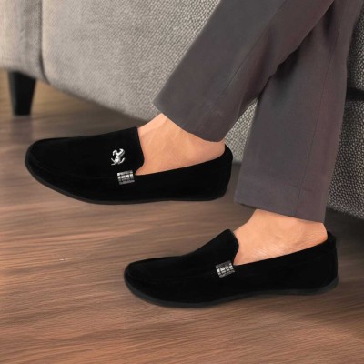 MADHUVIMAL SmartCasual: Versatile footwear for work and play. Loafers For Men(Black , 6)