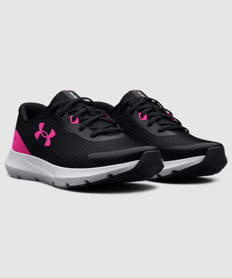 UNDER ARMOUR UA W Surge 3-BLK Running Shoes For Women(Black , 4)
