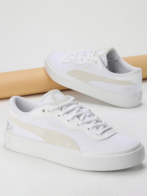 PUMA Capri Royale Sneakers For Men(White , 9)