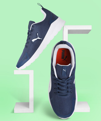 PUMA Comp Walking Shoes For Men(Blue , 6)