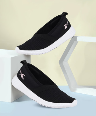 REEBOK Walk way Ballerina 2.0 W Walking Shoes For Women(Black , 7)