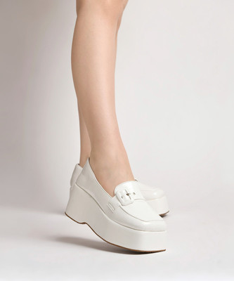 SHOETOPIA Casuals For Women(White , 8)