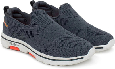 COLUMBUS PLASMA Slip On Sneakers For Men(Grey , 6)