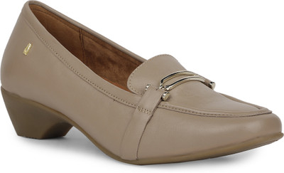 HUSH PUPPIES For Women(Camel , 5)