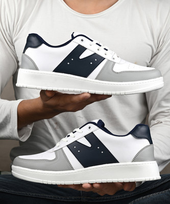 Roadster Sneakers For Men(Multicolor , 7)