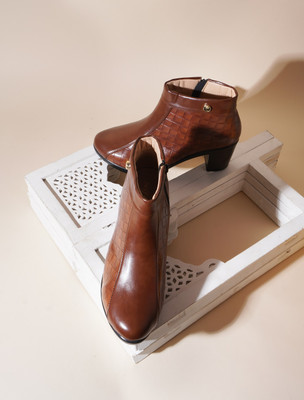 TRYME Boots For Women(Tan , 8)