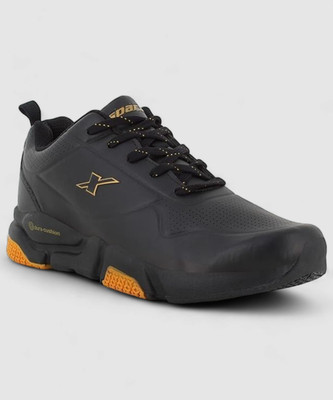 Sparx SM-661 Walking Shoes For Men(Black , 8)