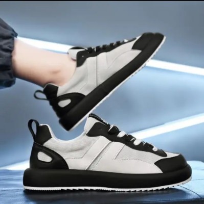 Aishley Sneakers For Men(White)