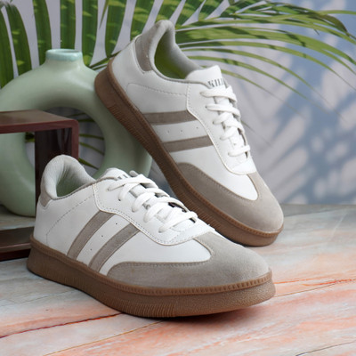 KILLER Sneakers For Men(Grey, White , 6)