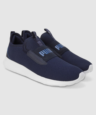 PUMA Flamecrest Slipon Sneakers For Men(Blue , 6)