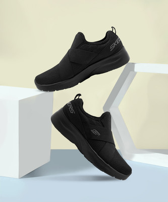 Skechers DYNAMIGHT 2 Slip On Sneakers For Men(Black , 3)